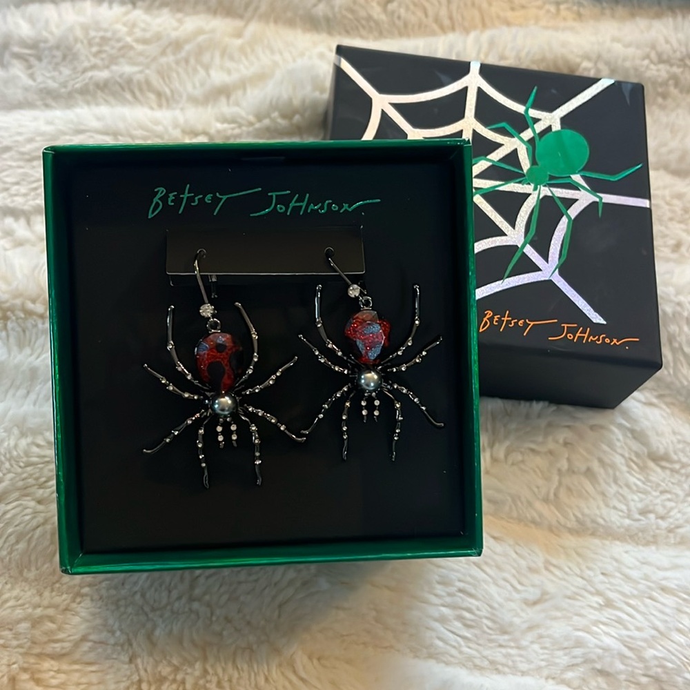 Brand new never use Betsy Johnson spider themed earrings- lever back